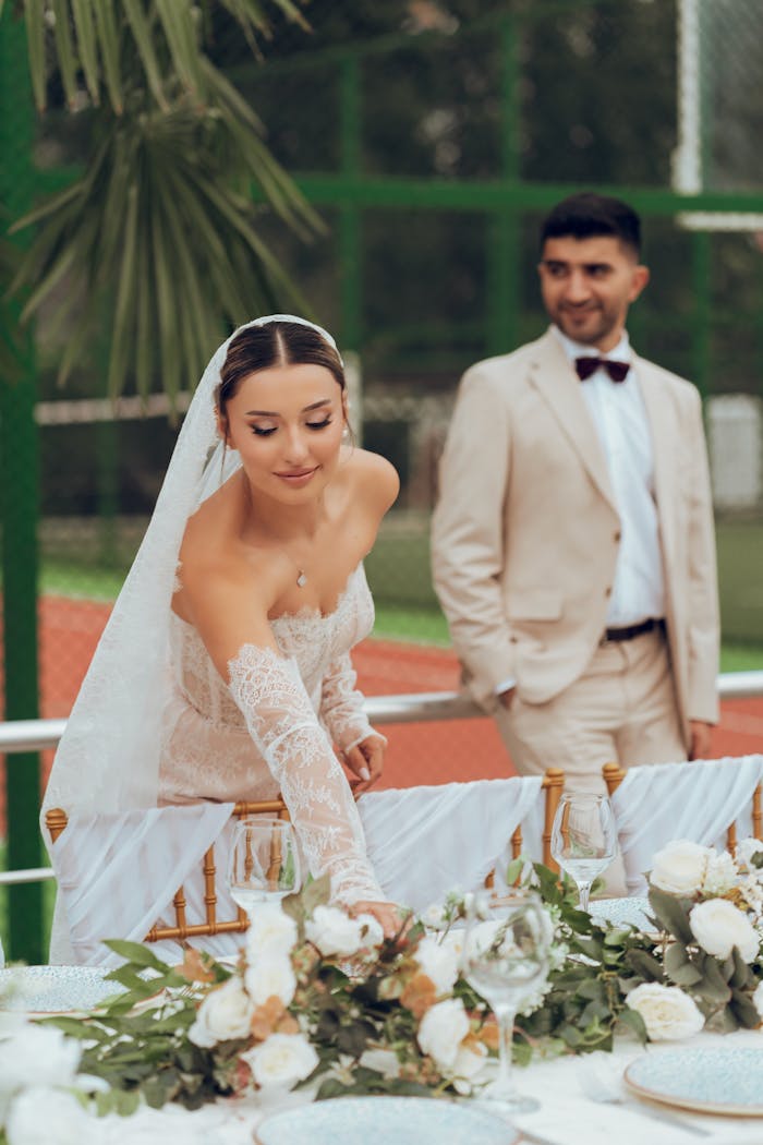 elegant-outdoor-wedding-with-bride-and-groom-28815668